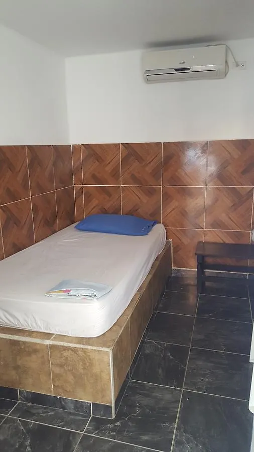 Hotel Aires Del Bosque Cartagena Colombia